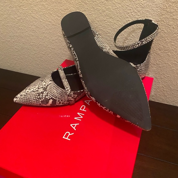 New Rampage Blakely Flats - Picture 6 of 6